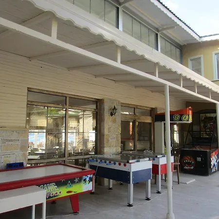 Club Mackerel Village Фоча