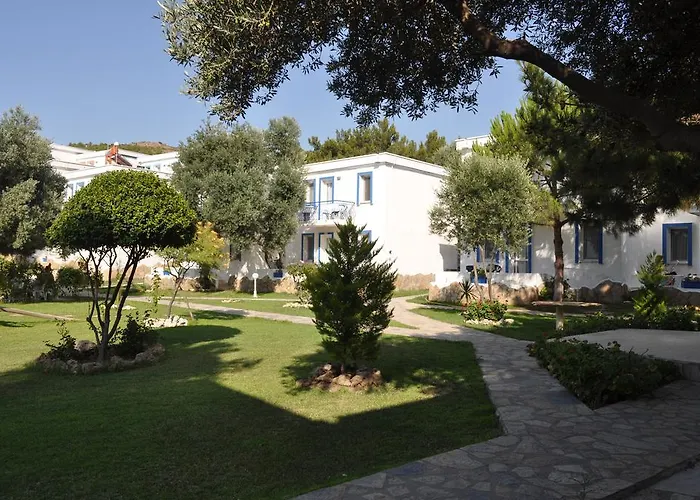 Hotel Club Mackerel Village Foça