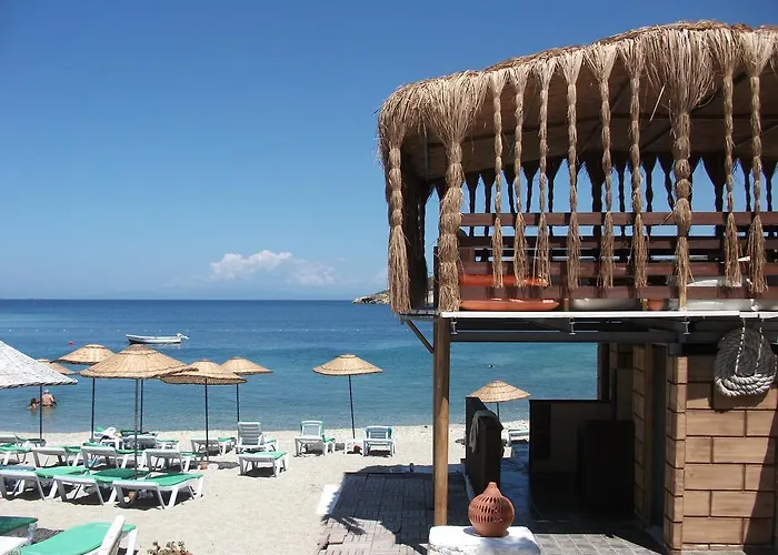 Club Mackerel Village