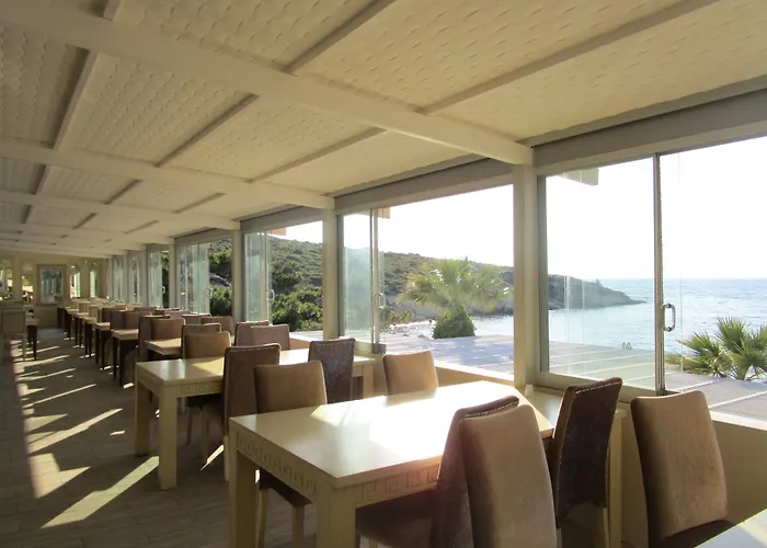 Hotel Club Mackerel Village Foça