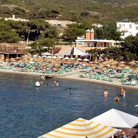 Club Mackerel Village Hotel Foca
