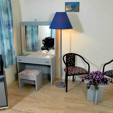 호텔 Club Mackerel Village