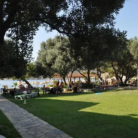 호텔 Club Mackerel Village