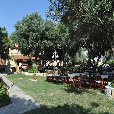 Club Mackerel Village