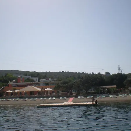 호텔 Club Mackerel Village 포카