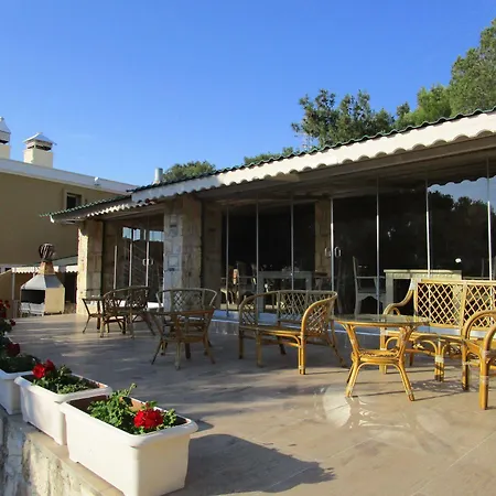 Club Mackerel Village 호텔