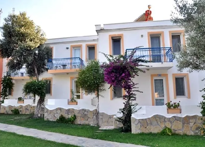 Club Mackerel Village 3*