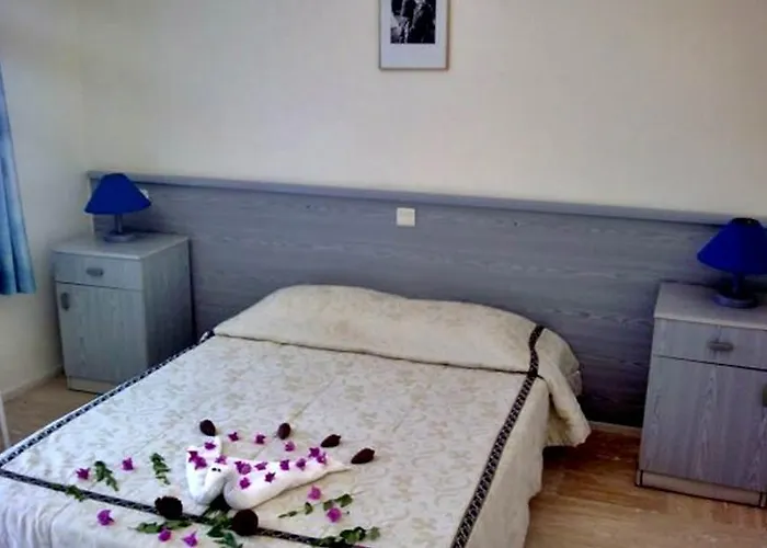 Club Mackerel Village Szálloda 3*