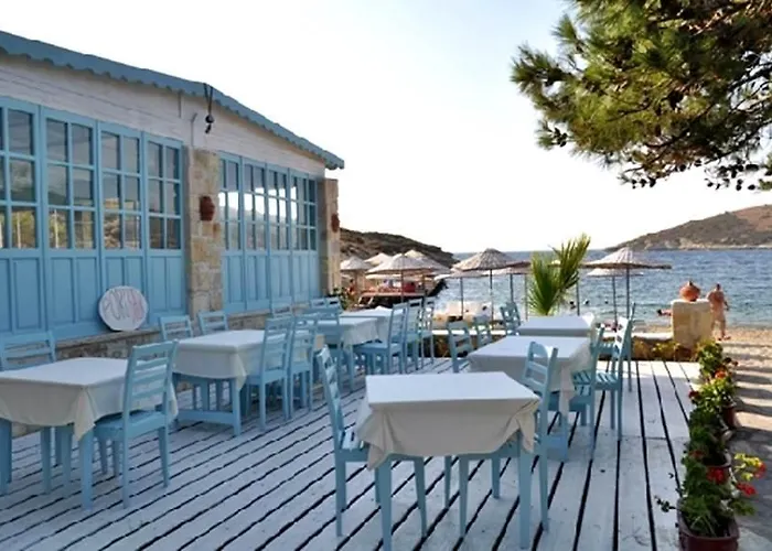 Club Mackerel Village Szálloda