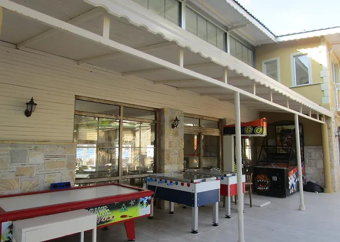 Club Mackerel Village Foca