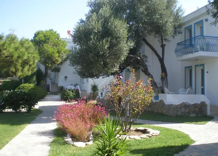 Club Mackerel Village 3* Foca