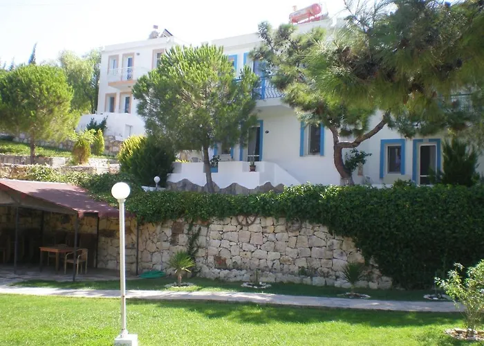 Club Mackerel Village Szálloda 3*