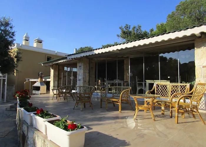 Club Mackerel Village Szálloda