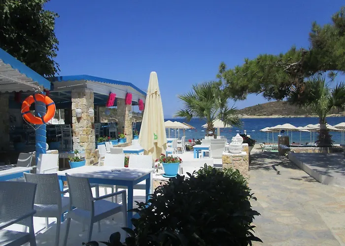 Club Mackerel Village 3* Foca