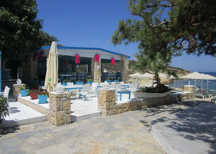 Club Mackerel Village